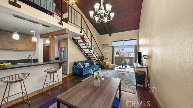 Foto del edificio - 550 W Regent St