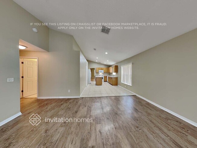 Foto del edificio - 3042 Eagle Crossing Dr