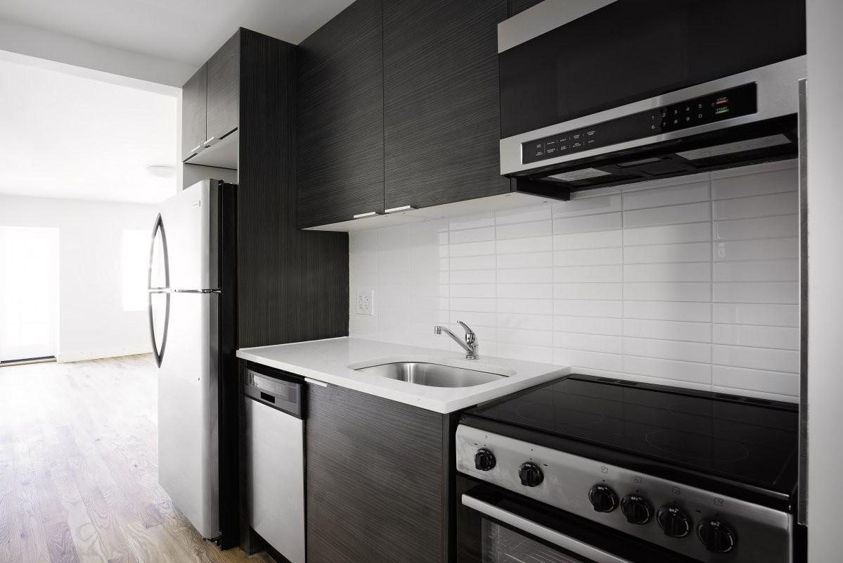 Building Photo - 303 W 137th St