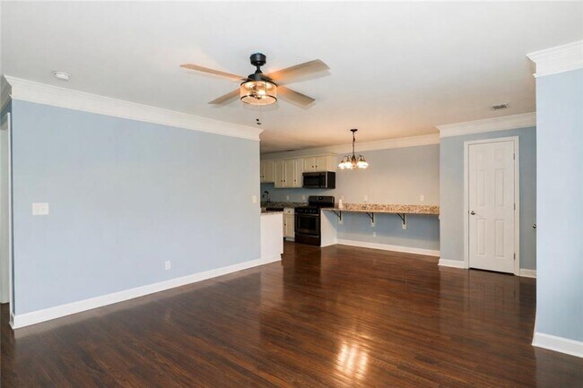 Foto del edificio - 164 Fairburn Rd SW