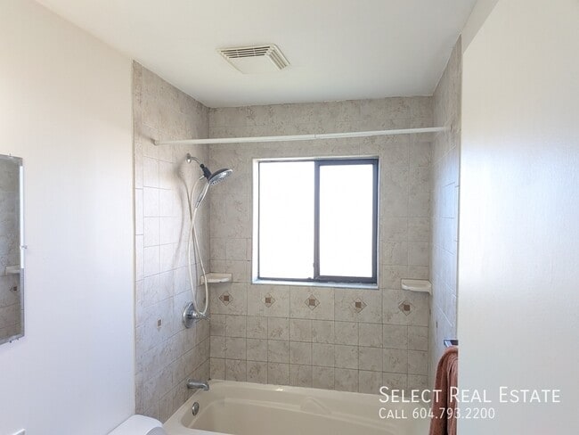 Building Photo - 8598 McCutcheon Ave