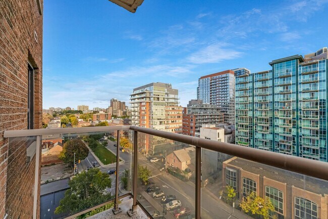 Photo du bâtiment - 145 York St