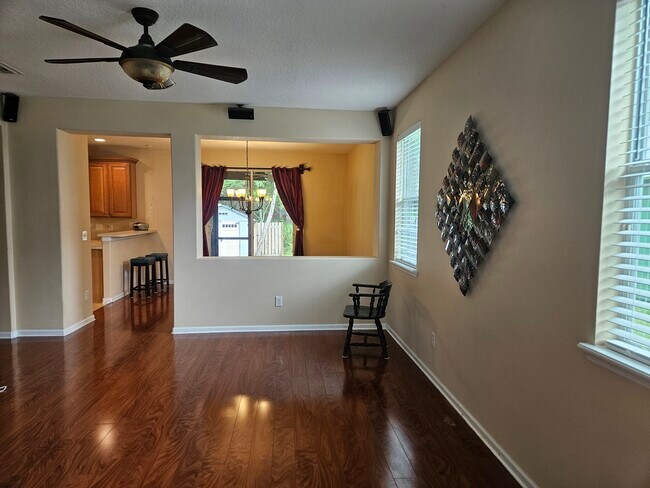 Building Photo - 132 Camden Cay Dr