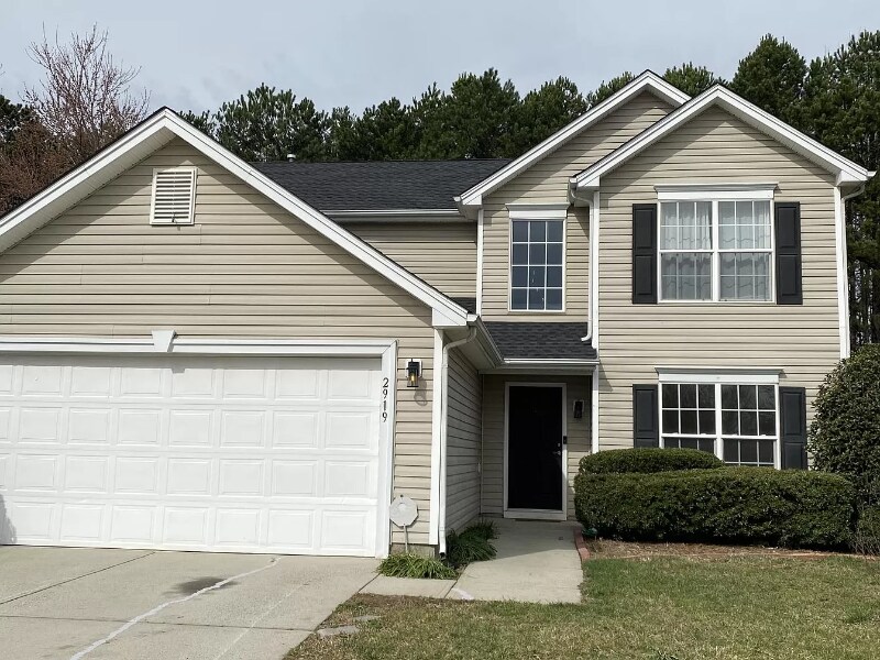 2919 Bridgeville Ln, Charlotte, NC 28262 House Rental in Charlotte