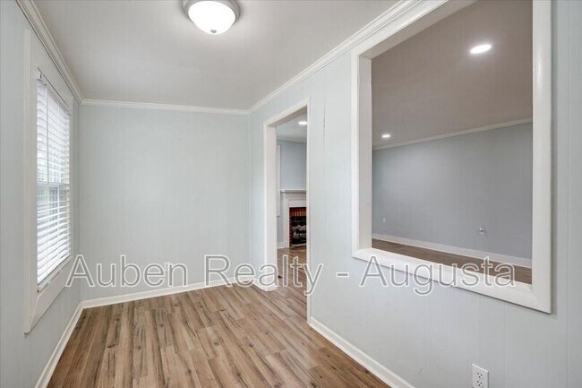Building Photo - 1744 Pennsylvania Ave