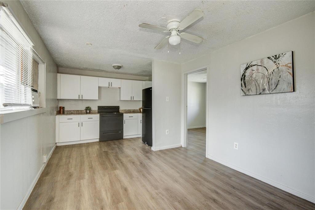 Building Photo - 5405 Suez St