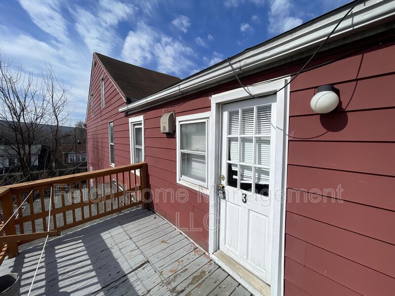 517 N Front St, Steelton, PA 17113 Condo for Rent in Steelton, PA