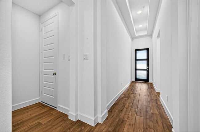Building Photo - 14830 Whistling Duck Ln
