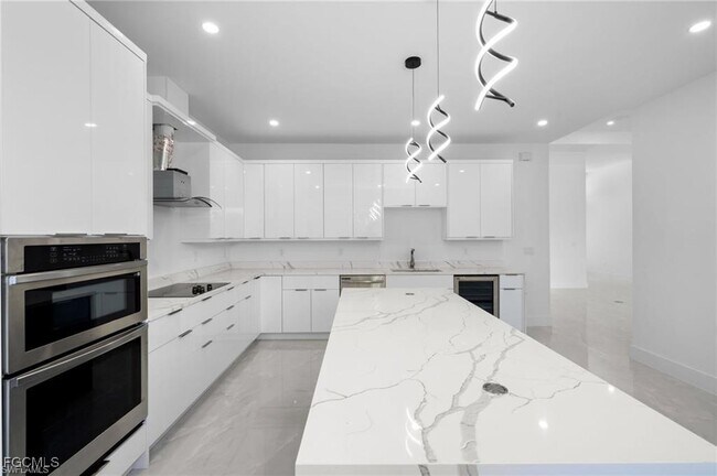 Foto del edificio - 2013 SW 37th Terrace