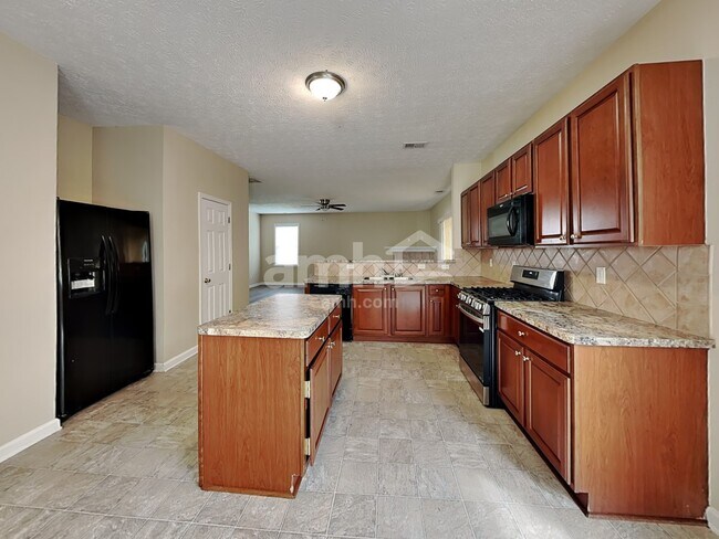 Foto del edificio - 7105 Flagstone Pl