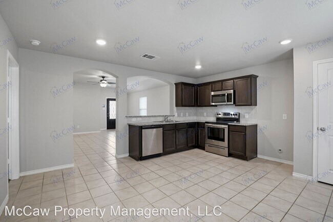 Building Photo - 4 br, 2 bath House - 903 Meadow Wood Lane