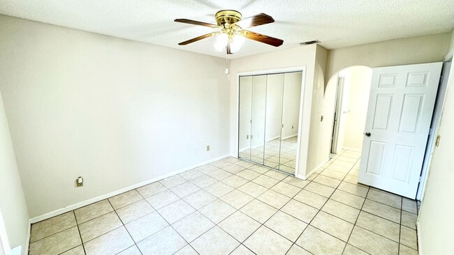 Building Photo - 662 Lynbrook St NW