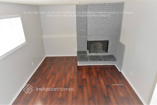 Building Photo - 14953 E Temple Pl