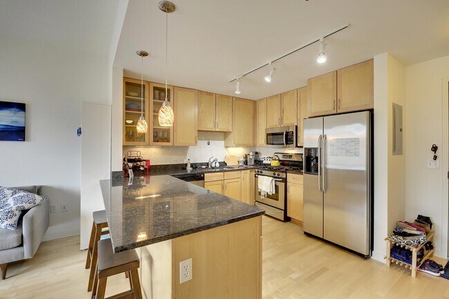 Foto del edificio - 929 Portland Ave