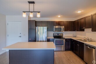 Interior Photo - Village at Autumn Pond