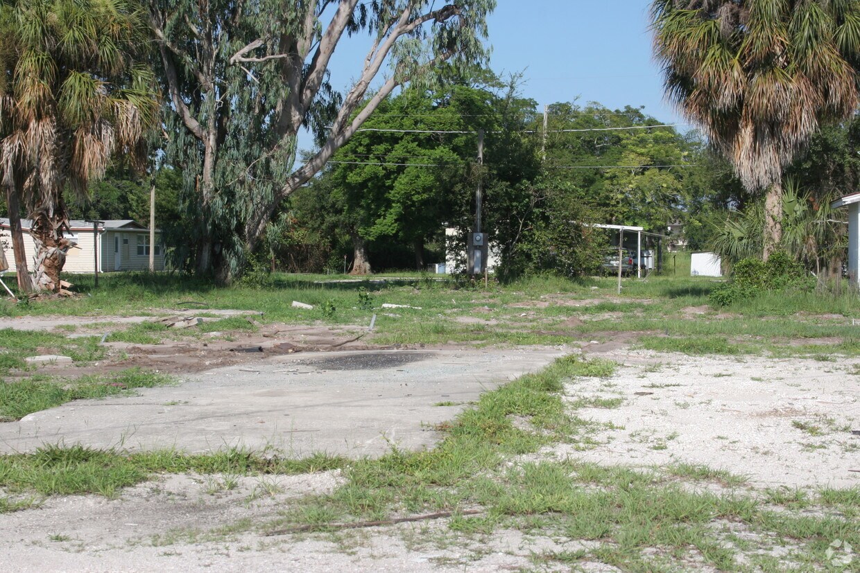 Building Photo - 1015 Neptune Dr