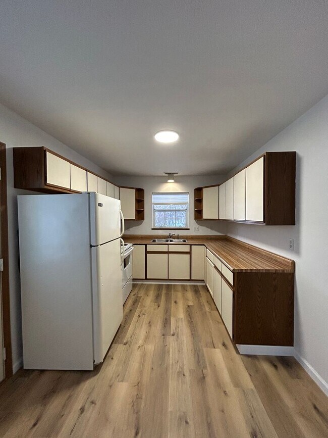 Foto del edificio - 917 N Clay St