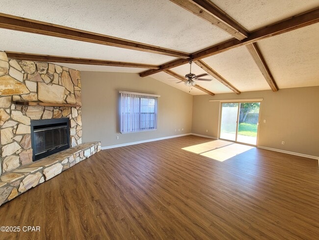 Building Photo - 1425 S Gay Ave