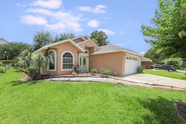 Foto del edificio - 1583 Applewood Way