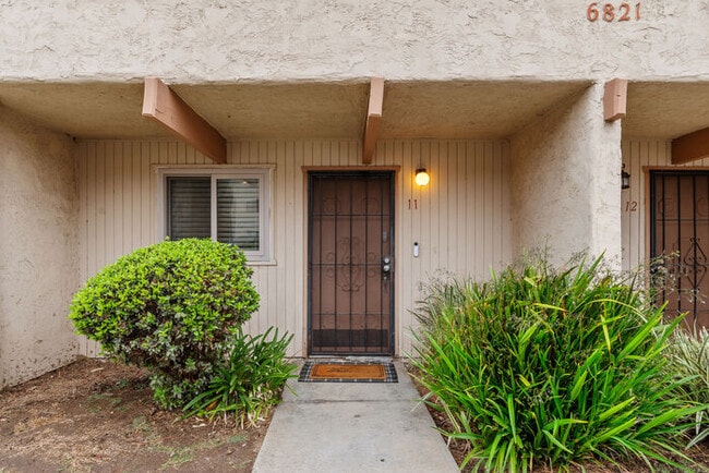 Building Photo - 6821 Alvarado Rd