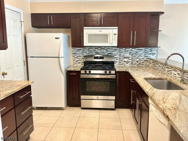 Foto del edificio - 87 Winchester Way