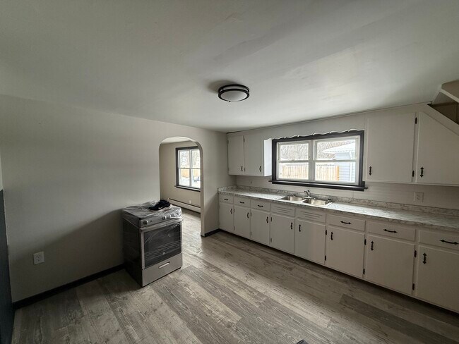 Fotografía del edificio - 139 Rossler Ave