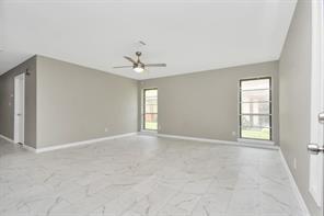 Building Photo - 5822 Heatherbloom Dr