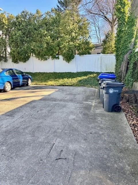 Building Photo - 19-19 6th St