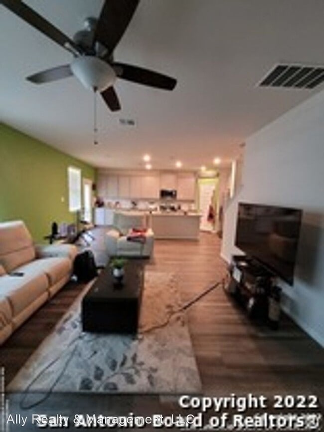 Building Photo - 4 br, 2.5 bath House - 4804 Night Herder