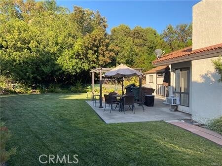 Foto del edificio - 24946 Sunset Pl E