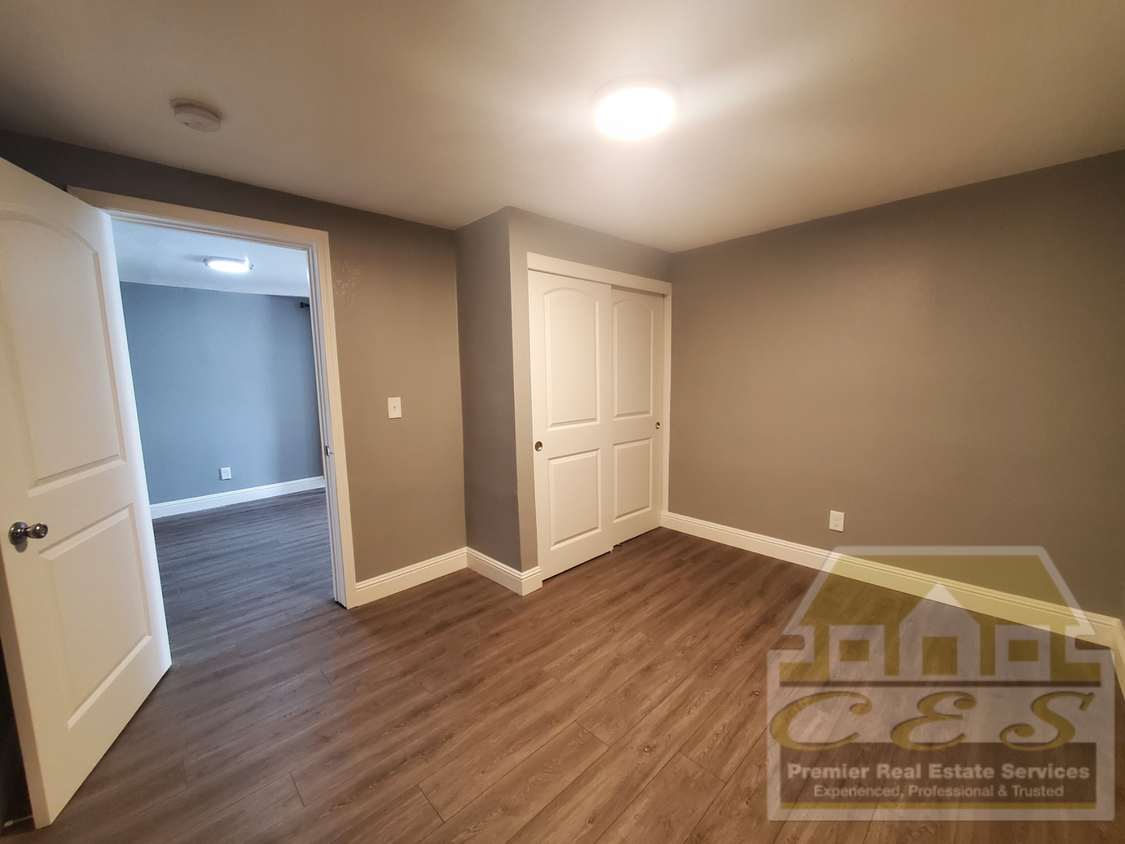 Primary Photo - Three bedroom Upstairs Flat in Richmond