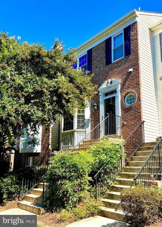 Building Photo - 1204 Needham Ct