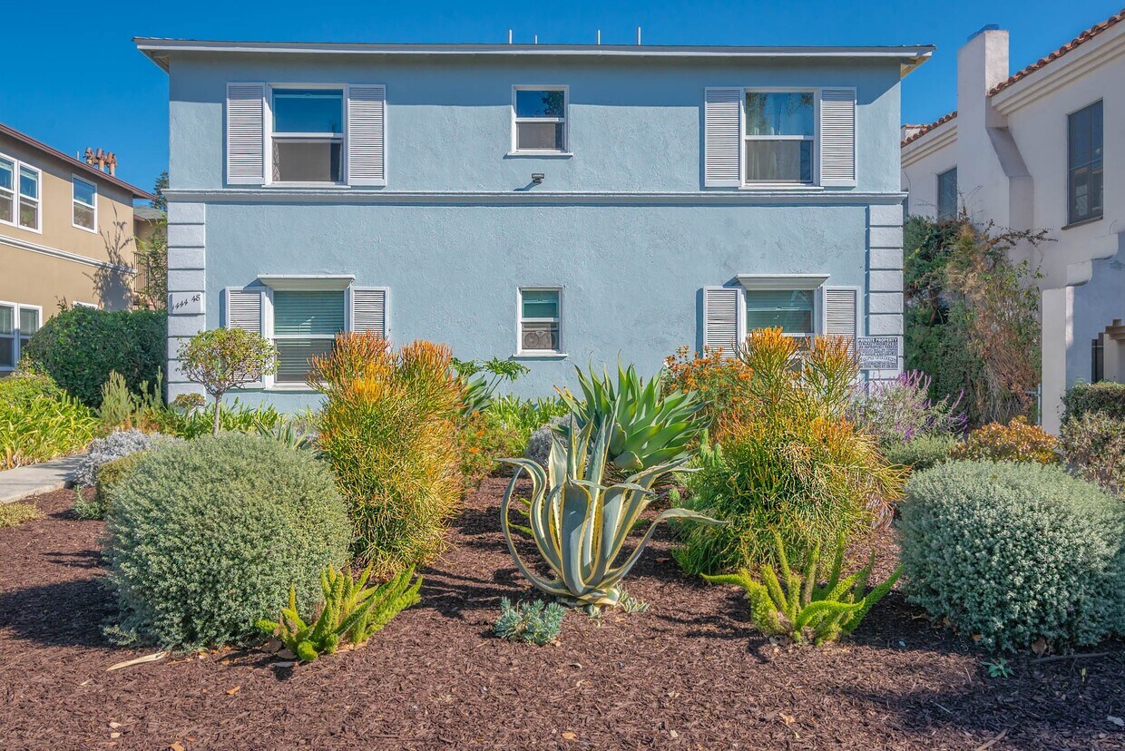 Foto principal - 1448 S Sherbourne Dr