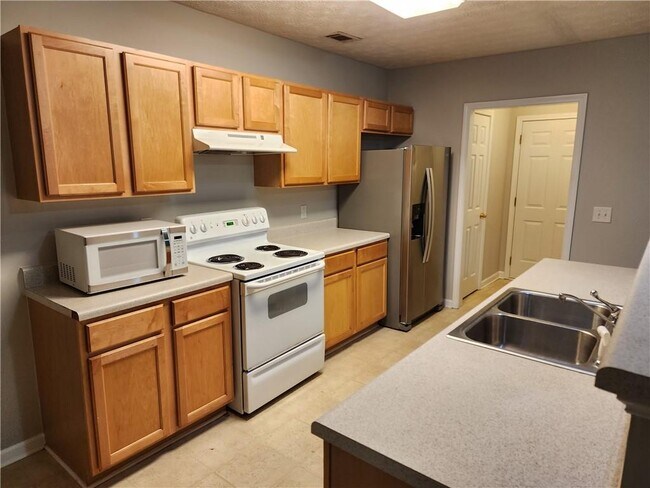 Foto del edificio - 6129 Brookechase Ln