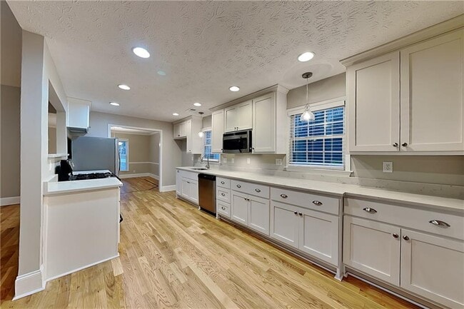 Foto del edificio - 215 Hersfeld Ct