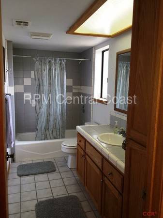 Foto del edificio - 545 Driftwood St