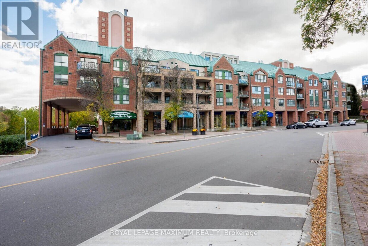 Photo principale - 121-121 Woodbridge Ave