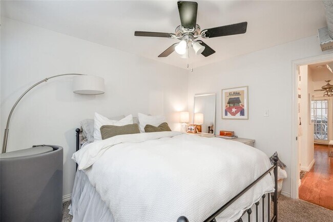 Foto del edificio - 1510 W 6th St