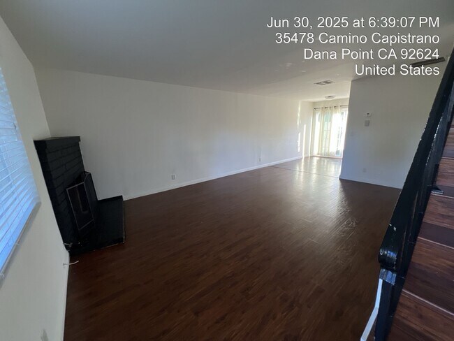 Foto del edificio - Beautiful 2 Bedroom with Ocean View in Dan...