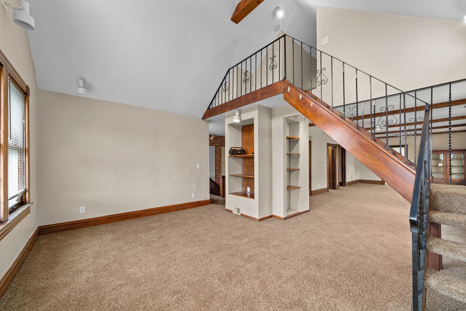 9811 Marietta Ave Cleveland, OH 44102 – photo 5
