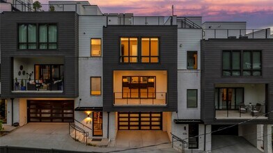 Building Photo - 614 Queens Rd