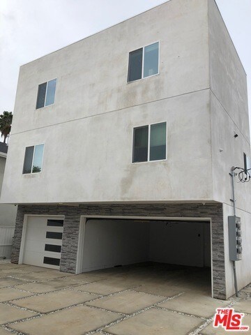 Foto del edificio - 1416 S Sycamore Ave