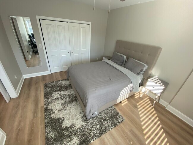 Huge Bedroom - 4261 Brickyard Way