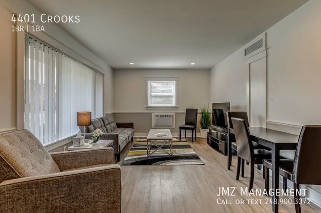 Building Photo - Beautifully Updated Ranch Style Unit In Ro...