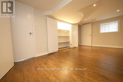 Photo du bâtiment - 1444 Dundas St E