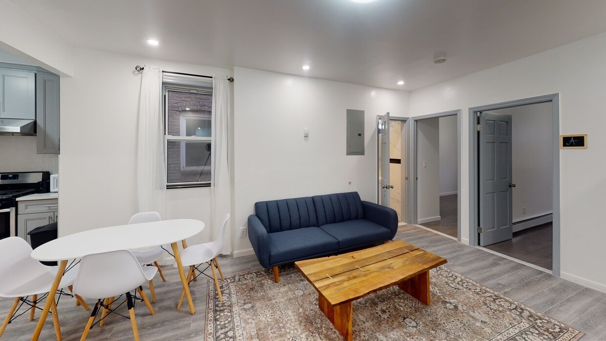 Photo - Private bedroom in 4 bed/2 bath Home