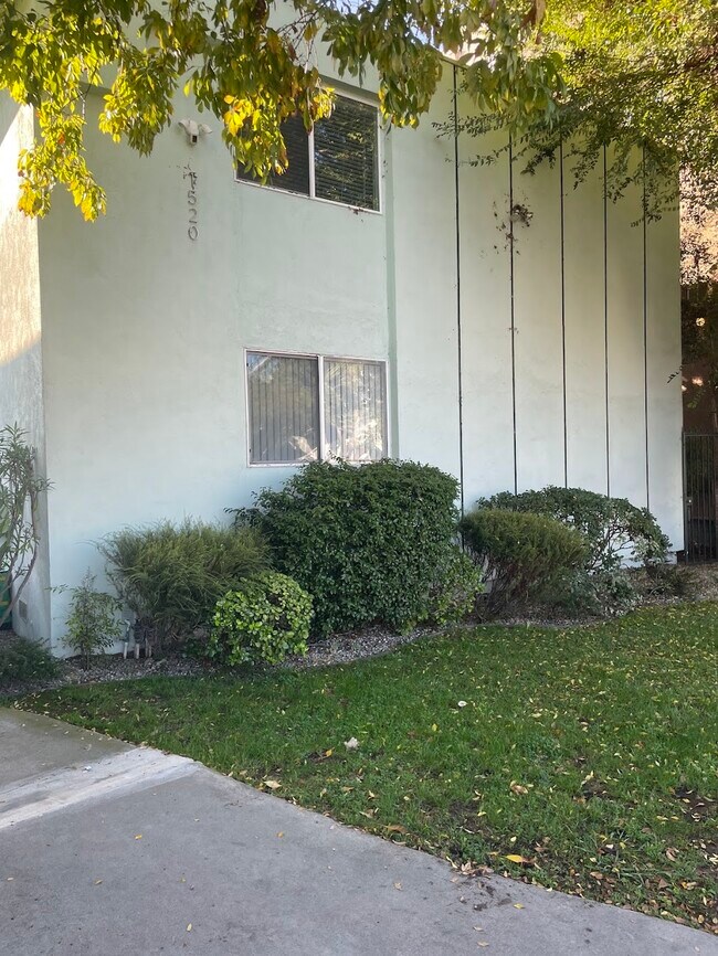 Foto del edificio - 1520 Venice Blvd