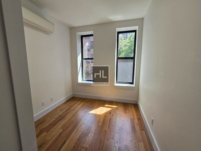 Building Photo - Brand New 1BR - No Fee - Pet-Friendly - Up...