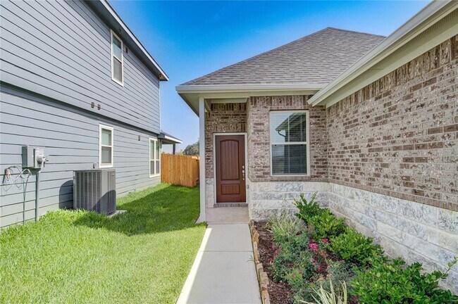 Building Photo - 4238 Freeboard Ln
