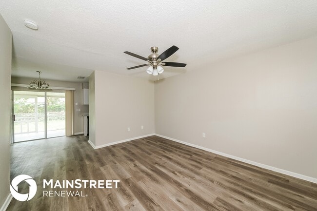 Foto del edificio - 316 59th Ave Terrace W